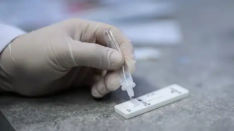 CMO to review possible shortened Covid isolation period
